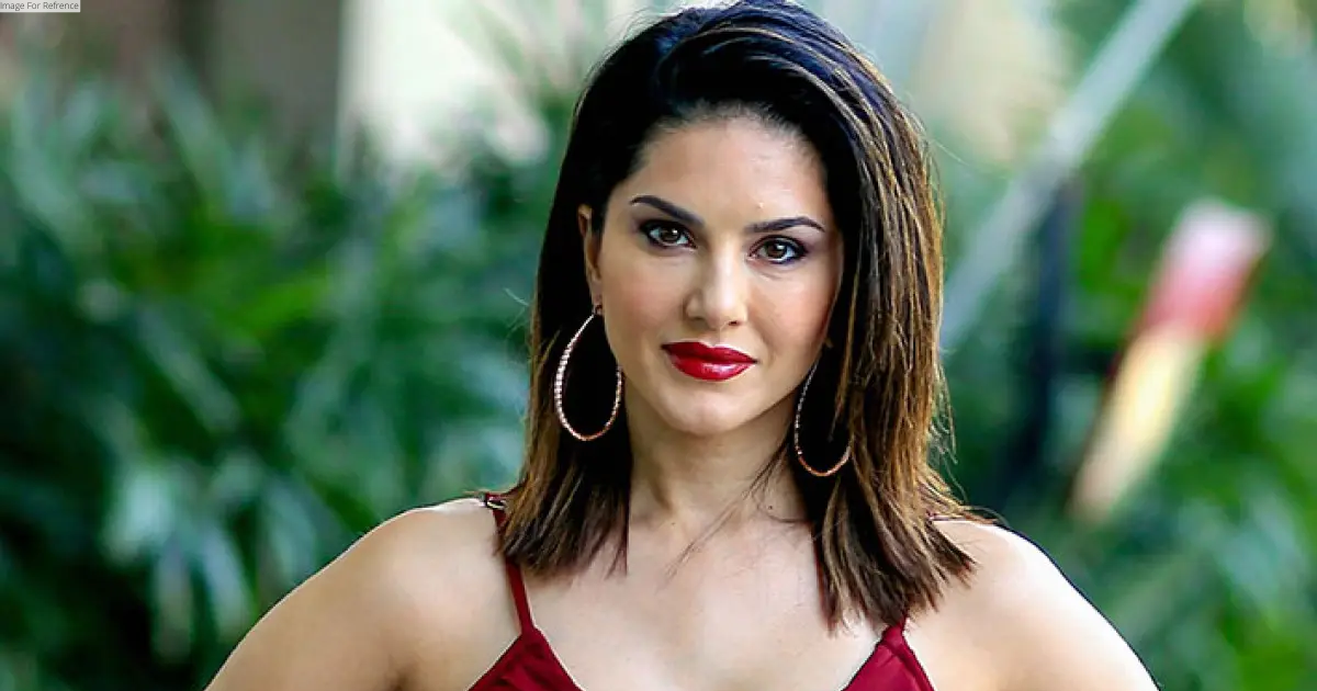 Kerala HC stays a 3-year-old cheating case against Sunny Leone